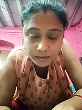 Snapshot of Hooghlypinkivabi chatting on February 2, 12:59 pm Hooghlypinkivabi online show from February 2, 12:59 pm