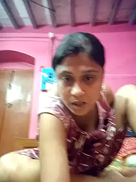 Hooghlypinkivabi online show from May 9, 2:31 pm