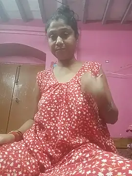 Hooghlypinkivabi online show from August 1, 3:10 pm