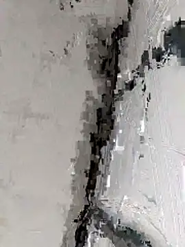 -Lovely-y online show from April 14, 10:53 am