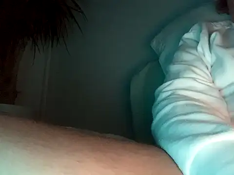 Sevenyearsago online show from December 21, 5:36 pm