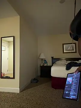 Ghoulsnooze 19 online show from April 2, 9:10 pm