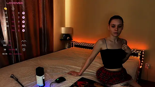 Katherine   Ross online show from March 6, 12:22 pm