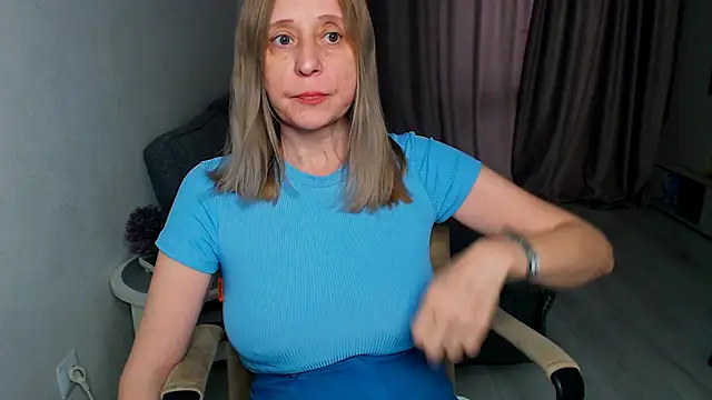 MiLenaMilf online show from April 23, 7:48 am