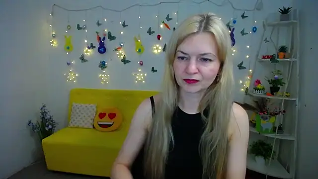 MelissaTyler online show from April 3, 11:16 am