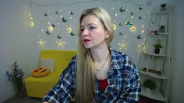 MelissaTyler online show from April 15, 5:13 am