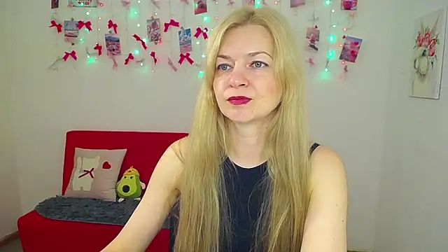 MelissaTyler online show from May 9, 5:22 am