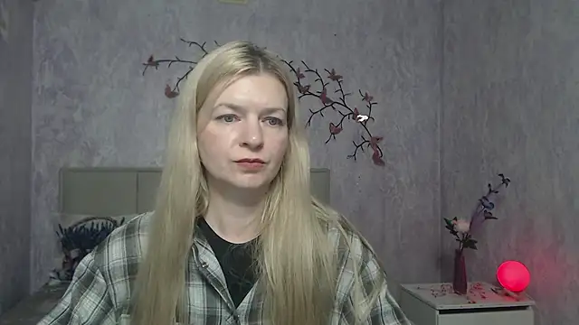 MelissaTyler online show from February 19, 12:24 pm