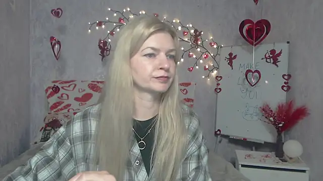 MelissaTyler online show from February 12, 8:47 am
