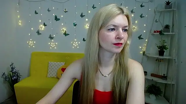 MelissaTyler online show from March 23, 6:35 am