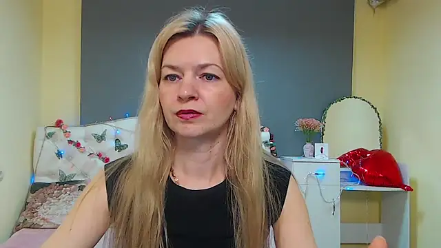 MelissaTyler online show from April 19, 5:19 am