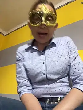 SexyMamiVee online show from March 24, 4:51 pm