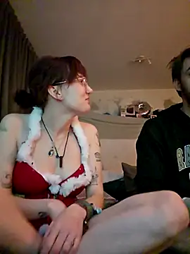 MisterandNiffyNoon online show from December 22, 2:01 am