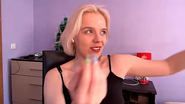 Scarlet cat online show from January 9, 6:09 am