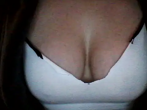 Snapshot of sexymilena9 chatting on January 10, 4:35 pm sexymilena9 online show from January 10, 4:35 pm