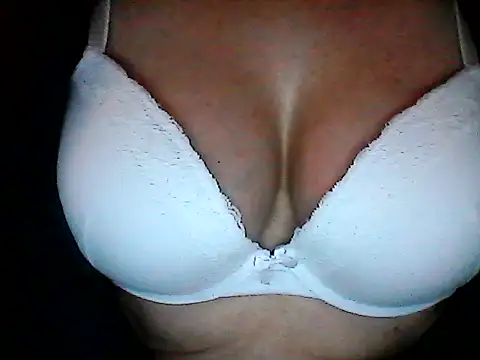 Snapshot of sexymilena9 chatting on January 14, 10:35 pm sexymilena9 online show from January 14, 10:35 pm