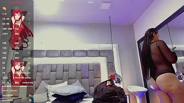 ElenaWatsonn online show from March 11, 8:03 pm