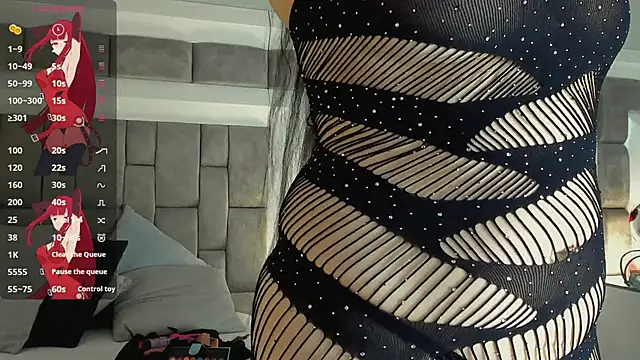 ElenaWatsonn online show from March 14, 8:04 pm