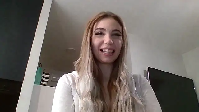 TeenLily online show from January 13, 8:46 pm