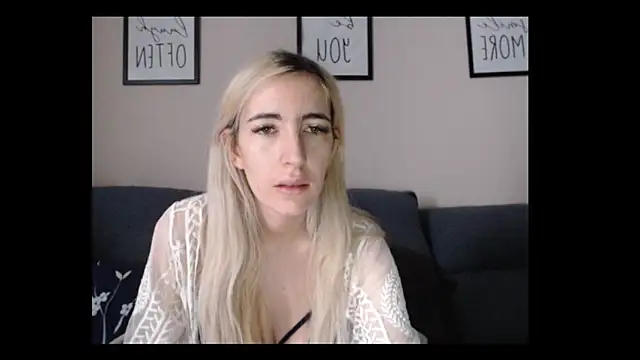 BarbieBlondieGirl online show from June 14, 3:13 pm