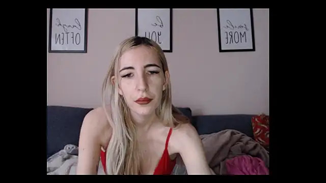 BarbieBlondieGirl online show from May 23, 12:15 pm