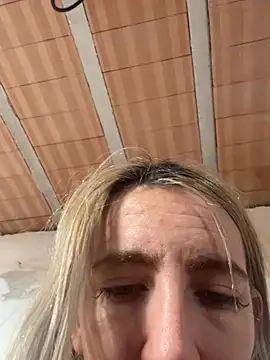 BarbieBlondieGirl online show from January 11, 11:28 am