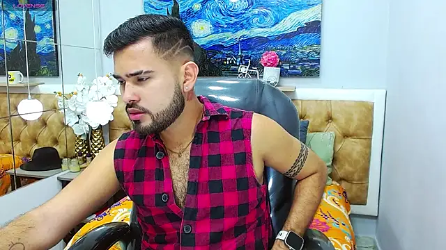 Axel Castillo21 online show from January 10, 12:00 pm