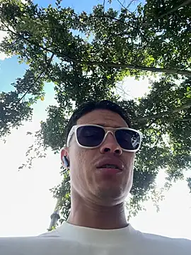 Latin Paisa Boy online show from February 25, 3:01 pm