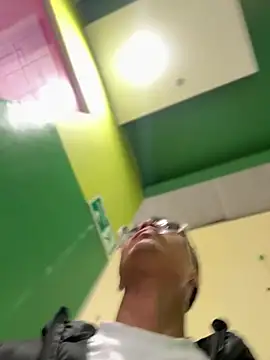 Latin Paisa Boy online show from April 16, 9:39 pm