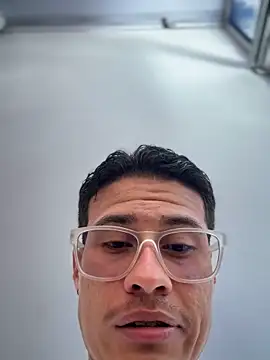 Latin Paisa Boy online show from March 15, 8:38 pm