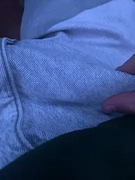 LittleGuy 2007 online show from April 2, 8:04 pm