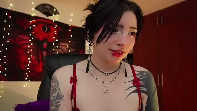 miami 18  online show from April 11, 1:46 am