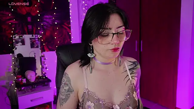 miami 18  online show from March 21, 1:18 am