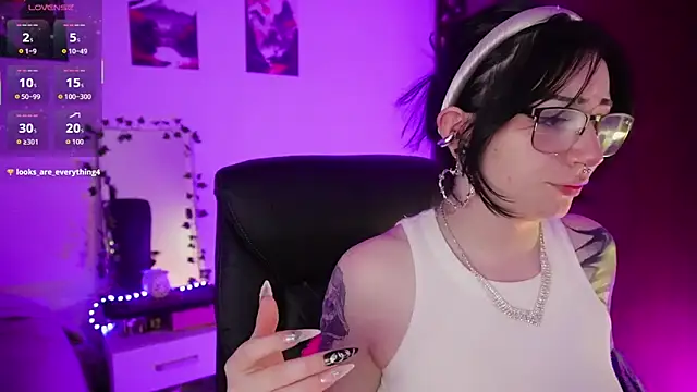 miami 18  online show from February 22, 1:41 am