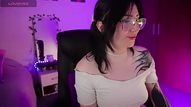 miami 18  online show from February 24, 12:22 am