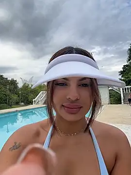 Snapshot of Irina_Velvett chatting on July 15, 1:18 pm Irina Velvett online show from July 15, 1:18 pm