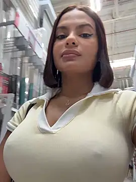 Irina Velvett online show from May 10, 4:53 pm