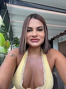 Snapshot of Irina_Velvett chatting on July 8, 8:42 pm Irina Velvett online show from July 8, 8:42 pm