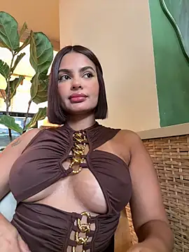 Irina Velvett online show from April 14, 10:15 pm