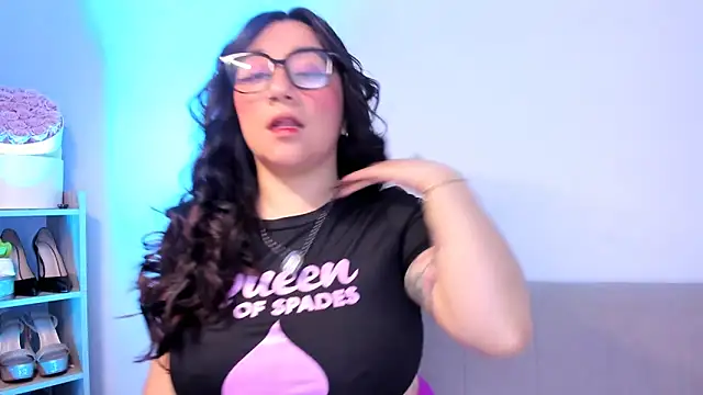 rose xdd online show from February 25, 1:33 pm