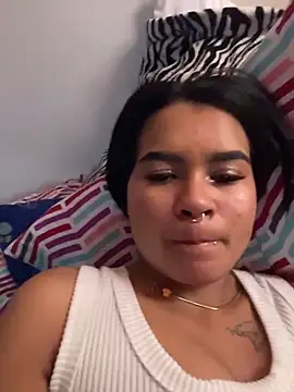 Chloe cortes online show from May 12, 12:22 pm