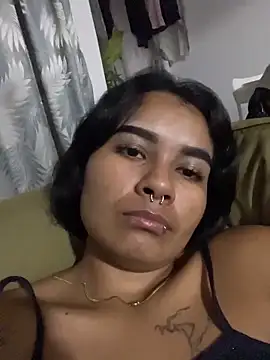 Chloe cortes online show from June 3, 2:45 am