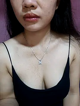 Snapshot of MISSINKUTE chatting on January 12, 12:39 am MISSINKUTE online show from January 12, 12:39 am