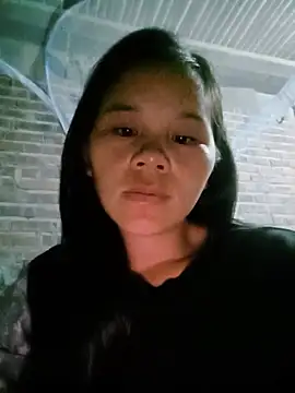 Snapshot of DIANAKUTE chatting on May 18, 10:36 pm DIANAKUTE online show from May 18, 10:36 pm