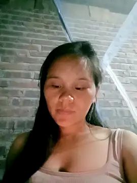 Snapshot of DIANAKUTE chatting on May 8, 1:26 pm DIANAKUTE online show from May 8, 1:26 pm