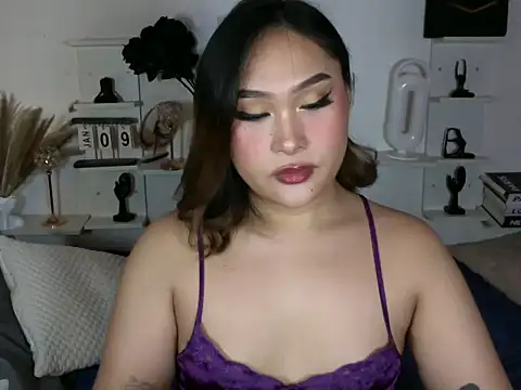 MargarettSaray69 online show from January 10, 12:28 am