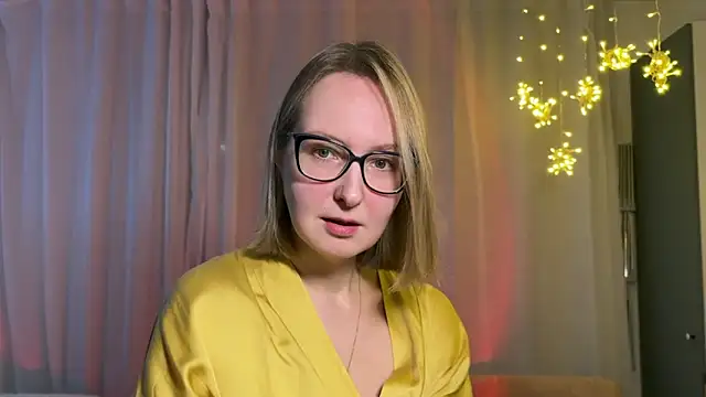 Kira Elve online show from December 22, 4:29 pm