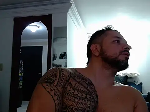 gonzzohunterr online show from May 21, 3:15 am