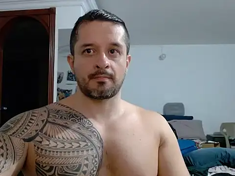 gonzzohunterr online show from May 30, 4:08 am