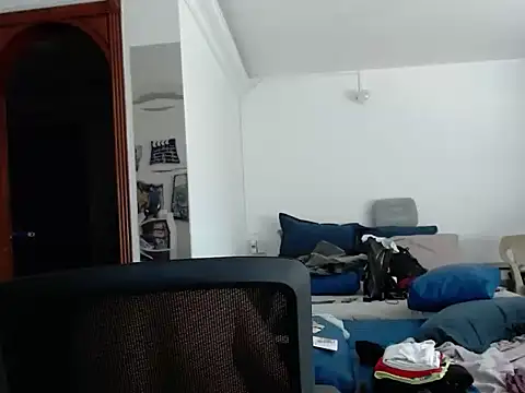 gonzzohunterr online show from June 11, 6:27 pm